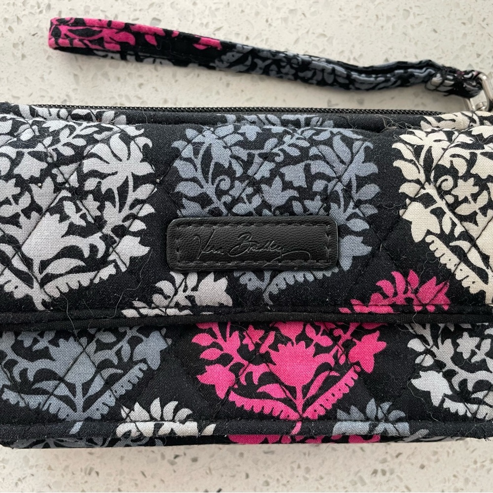 Vera Bradley Pink Black Quilted Wristlet